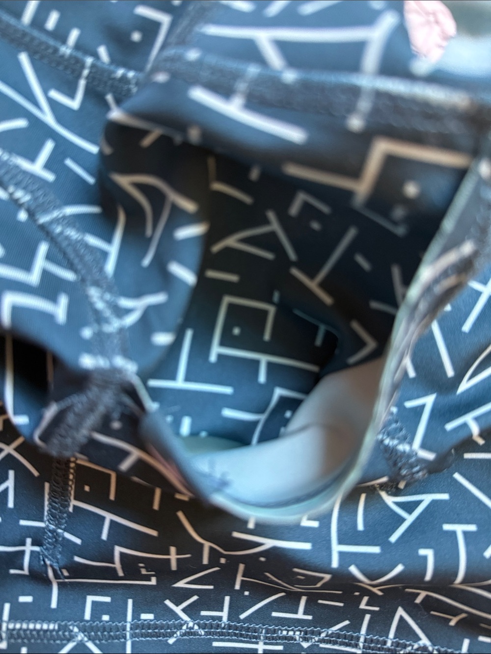 Rabbit 2.5” Speedy Leggy Shorts - Picture 15 of 16